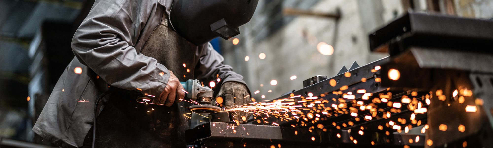 delais fabrication spécialiste chaudronnerie tolerie découpe laser